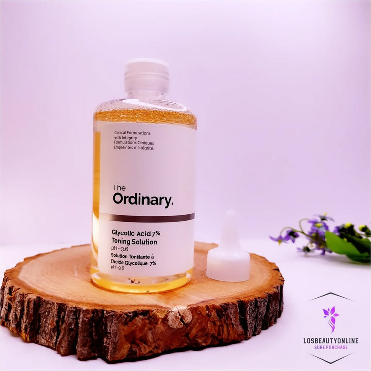 تونر گلایکولیک اسید اوردینری، مناسب برای لایهبرداری ملایم و افزایش شفافیت پوست