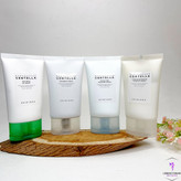 کرم مرطوبکننده و روشنکننده سنتلا اسکین ۱۰۰۴، مناسب برای آبرسانی و افزایش شفافیت پوست