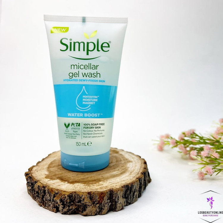 ژل میسلار واتر شوینده سیمپل، مناسب برای پاکسازی ملایم و آبرسانی پوست