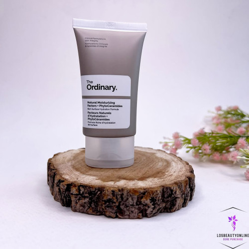 مرطوبکننده و آبرسان فاکتورهای طبیعی هیالورونیک اسید اوردینری، مناسب برای حفظ رطوبت و تقویت پوست