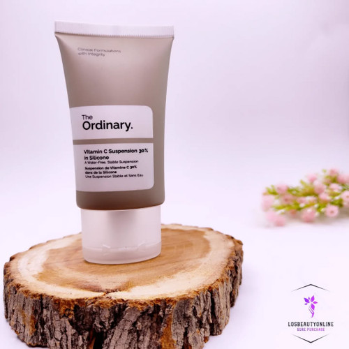 کرم سوسپانسیون ویتامین سی اوردینری ۳۰%، مناسب برای روشنکردن و کاهش لکهای پوست