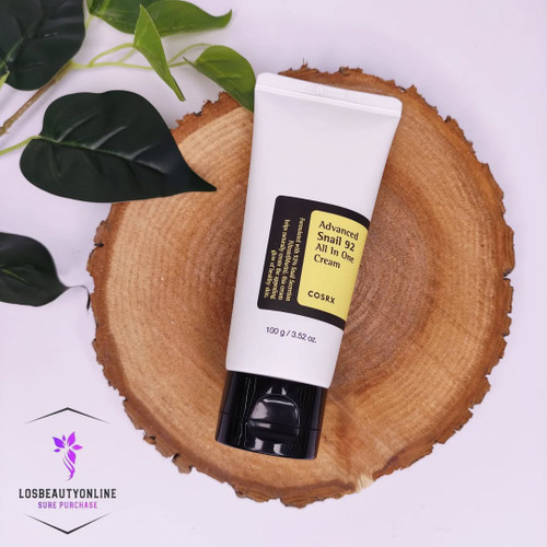 کرم تیوپی مرطوبکننده حلزون کوزارکس ۹۲٪، مناسب برای آبرسانی و ترمیم پوست