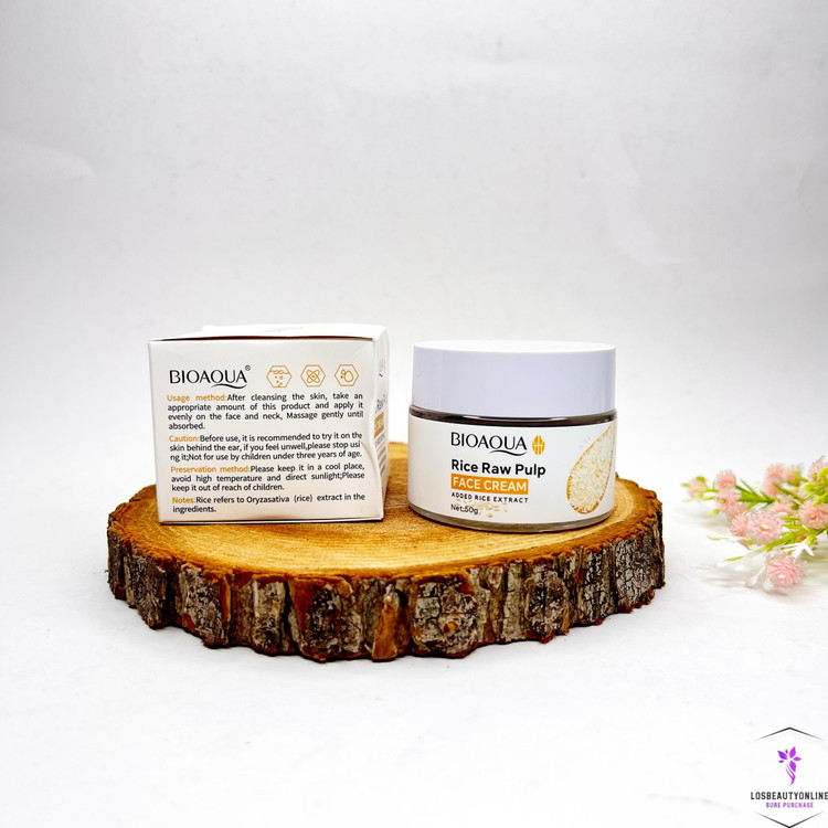 کرم آبرسان برنج بیوآکوا، مناسب برای رطوبترسانی و روشنکنندگی پوست