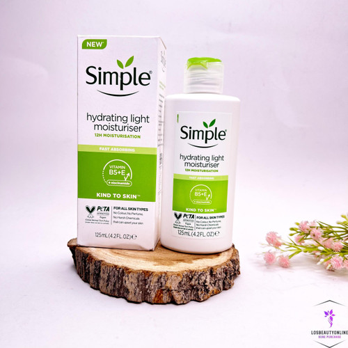 کرم آبرسان و مرطوب کننده سیمپل مدل لایت، مناسب برای رطوبترسانی و تغذیه پوست