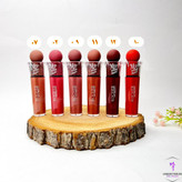 رژلب مخملی ROCHER نرم و مات